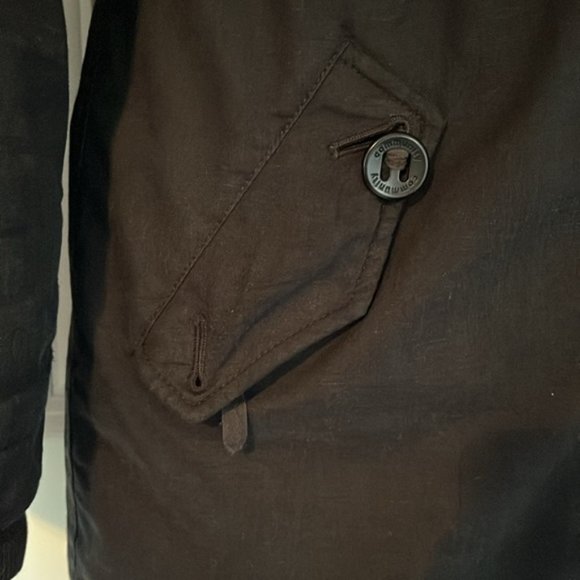 Community (Aritzia) Paradigm Parka - Picture 6 of 10